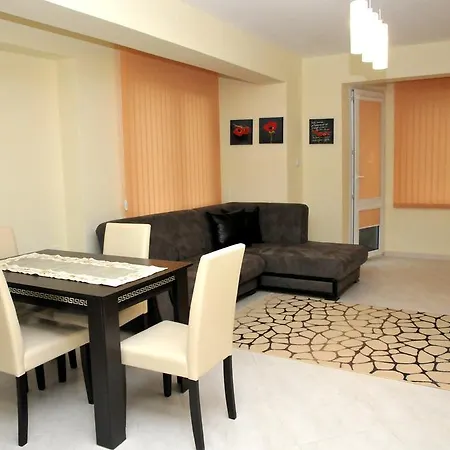 Domus Locci Apartamento Pleven